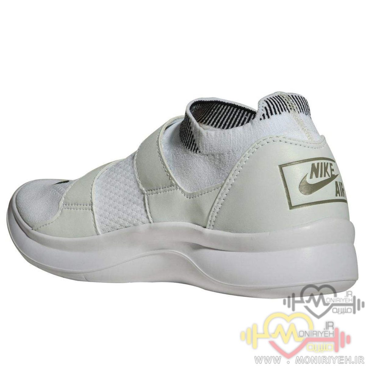 Nike Walking Shoes Model 002 904580